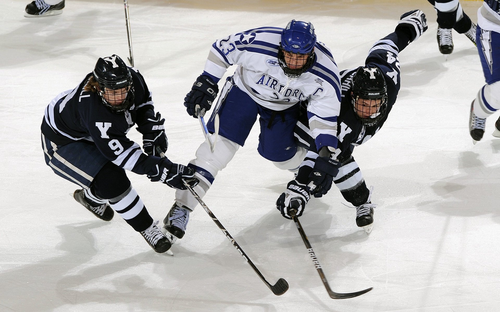 【比赛规则革新】智能裁判:未来台球赛事将如何受益?,智能台球厅